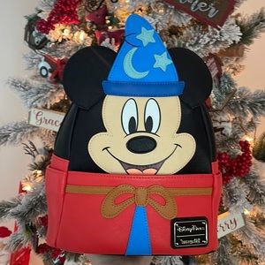 Sorcerer Mickey Loungefly